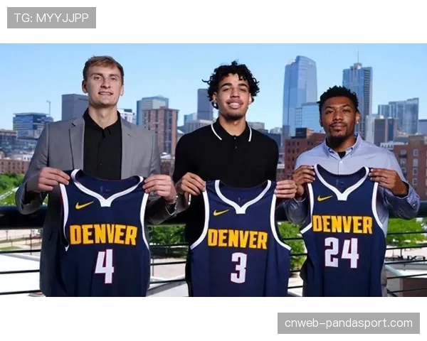 掘金替补球员斯特劳瑟高效得分展现机会价值