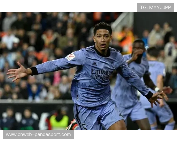 贝林厄姆伤退泪洒赛场，皇马中场核心缺阵引发战术调整