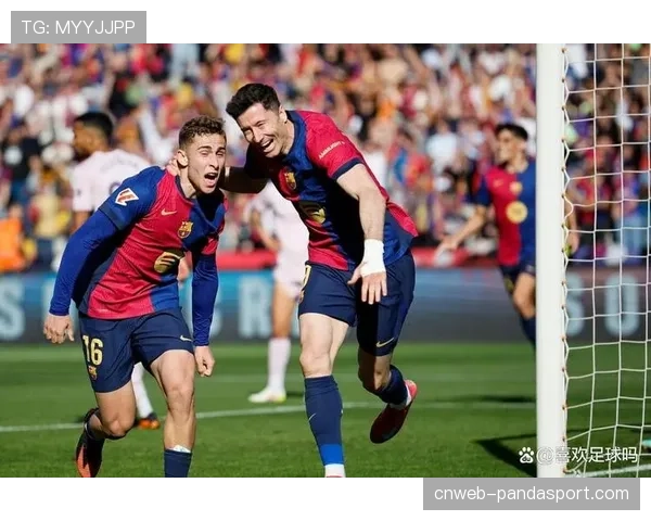 巴萨客场3-0完胜马略卡，莱万梅开二度助球队稳居榜首